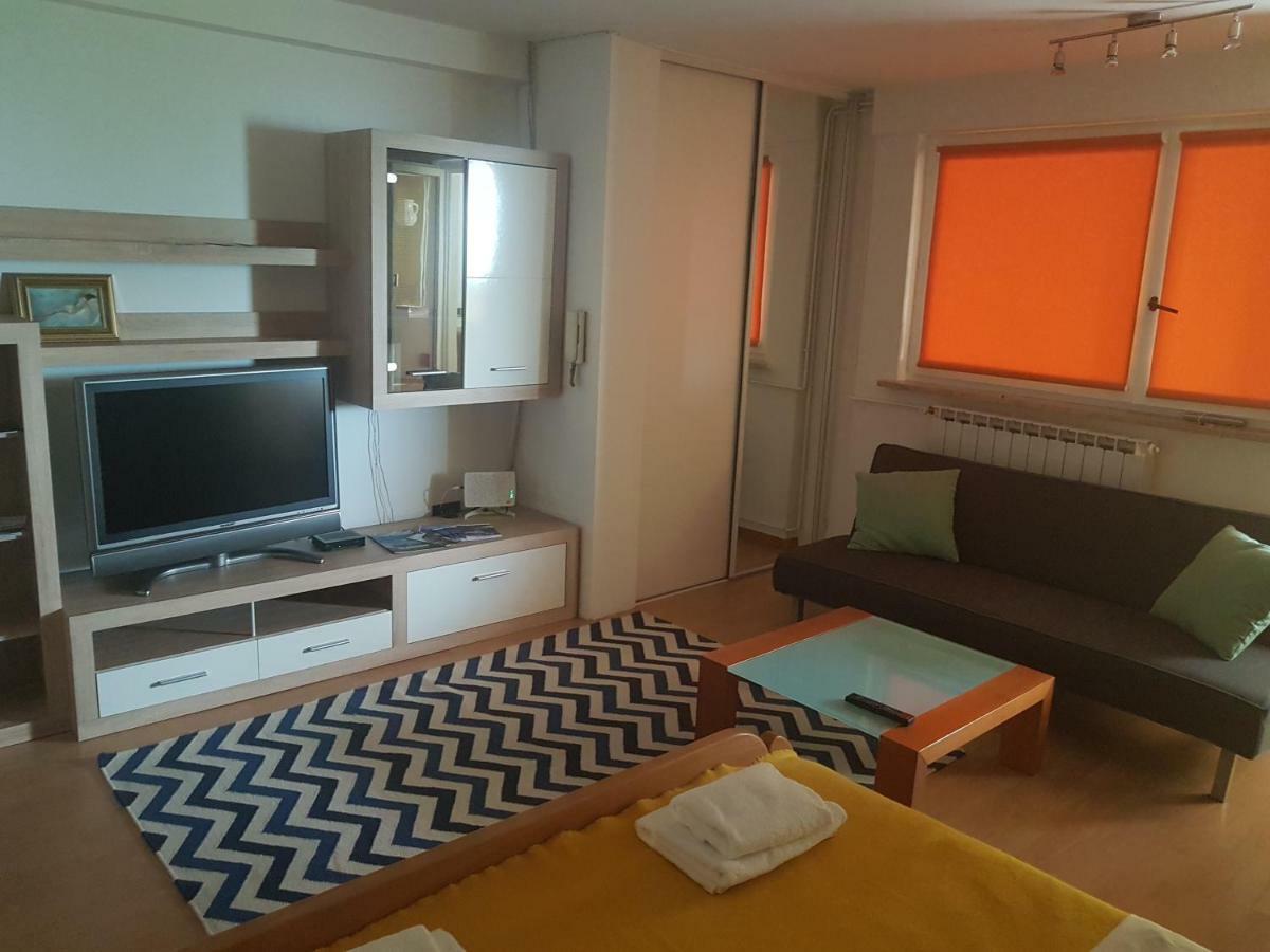 T&R Apartment Порторож Экстерьер фото